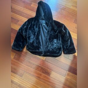 Cozy Black Faux Fur Women
Pants & Sweater Set